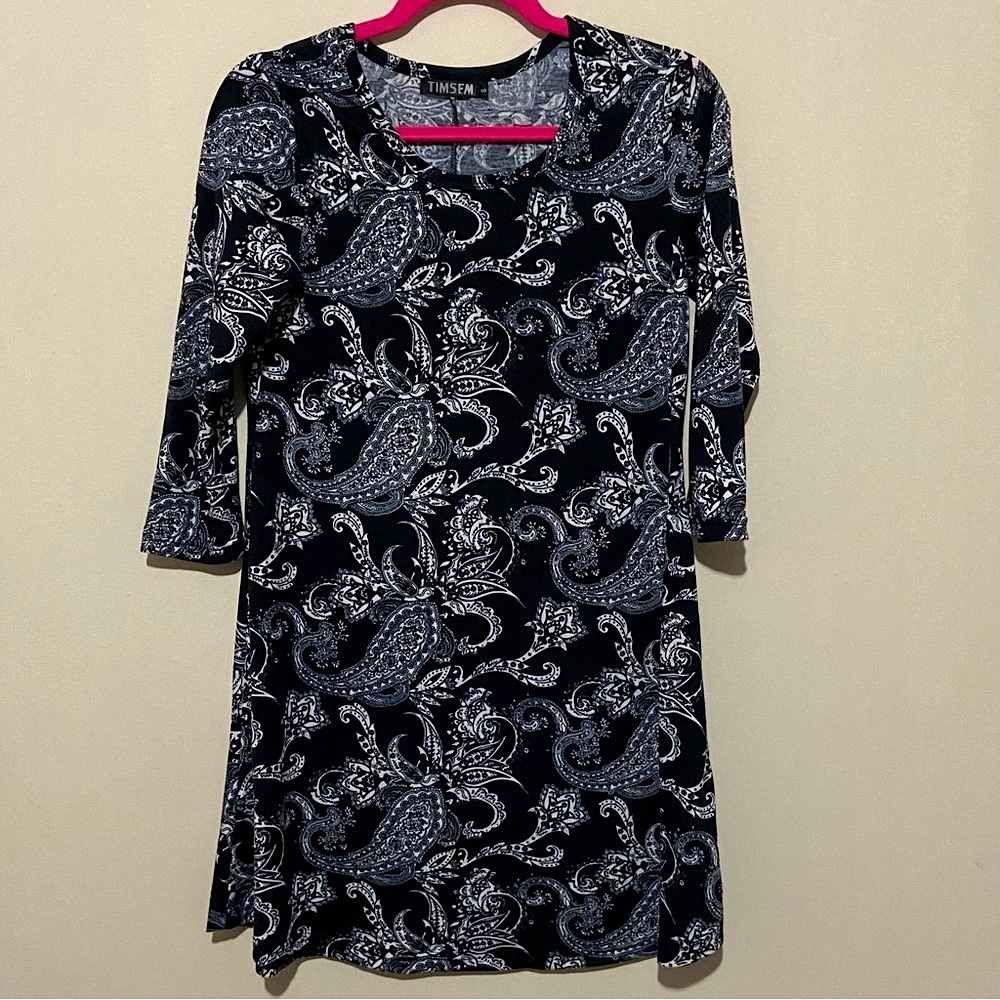 Black and White Paisley Dress Sz Small